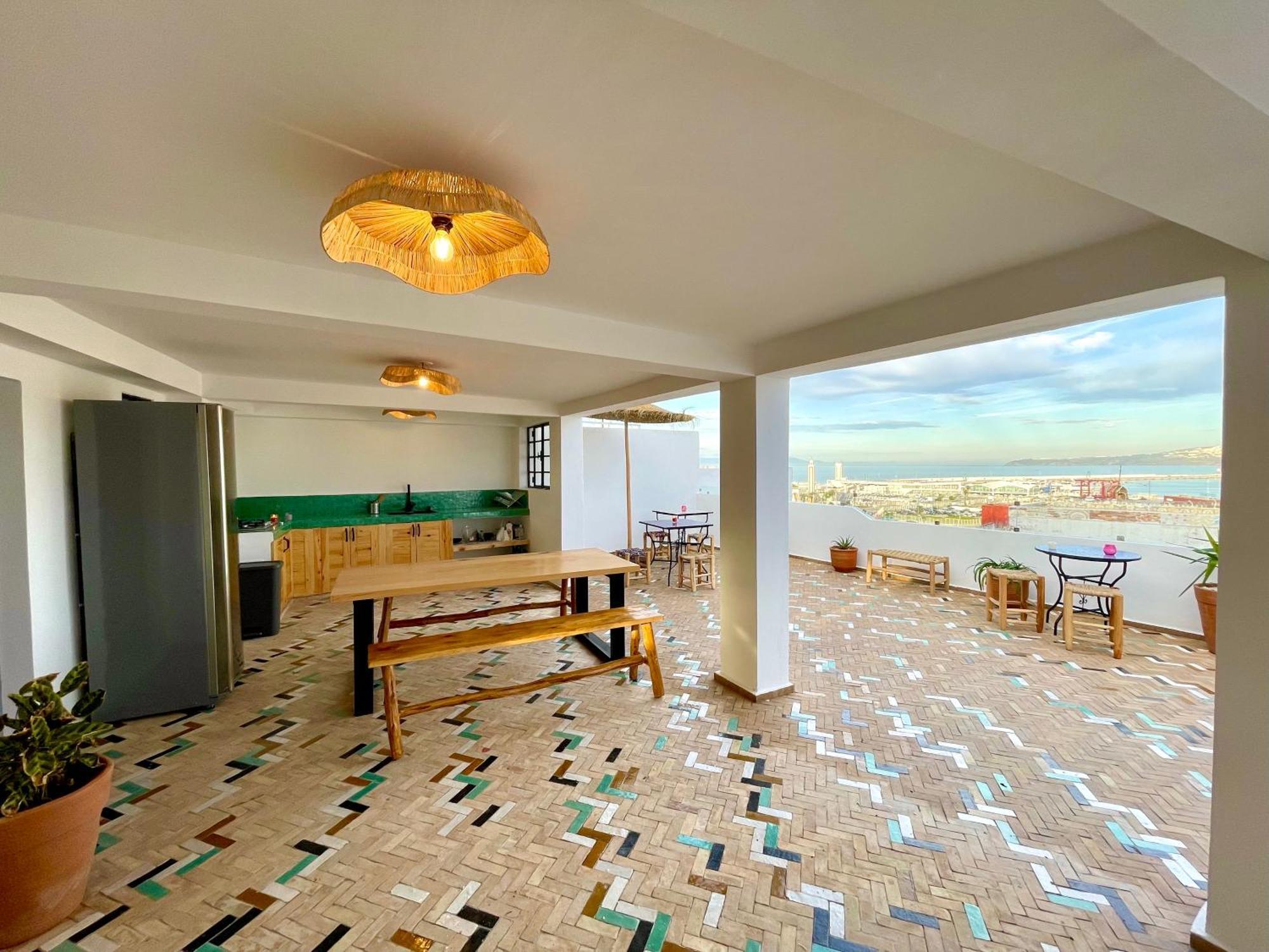 Socco Hostel 丹吉尔 外观 照片